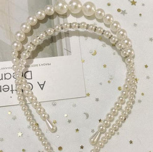 Elegance Meets Luxury - Discover our Pearl Headbands