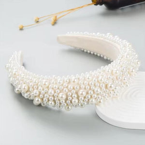 Elegance Meets Luxury - Discover our Pearl Headbands