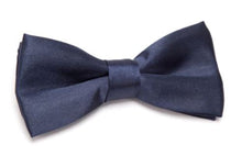 Load image into Gallery viewer, Kids Classic Bow Tie &amp; Suspenders
