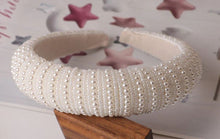 Load image into Gallery viewer, Elegant Pearl Headbands
